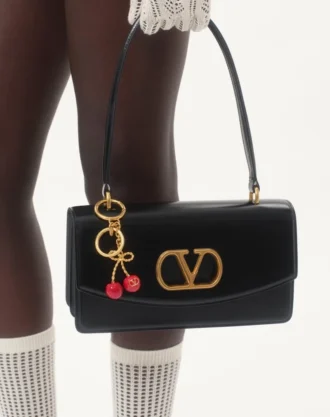 Chez Valentino Colgante para bolso de metal y esmalte con llavero