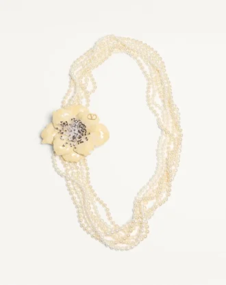 Collar Fleur Lumineuse de Valentino Garavani en metal, esmalte, perlas y tela