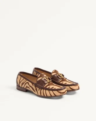 Mocasines con efecto poni y logotipo VLogo de 20 mm