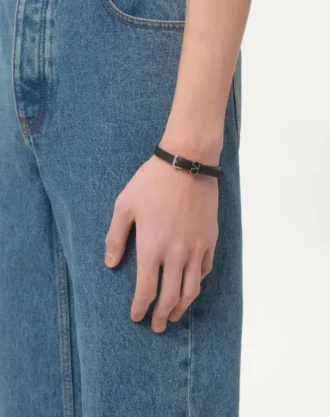 Pulsera Ovalette de piel de becerro de Valentino Garavani